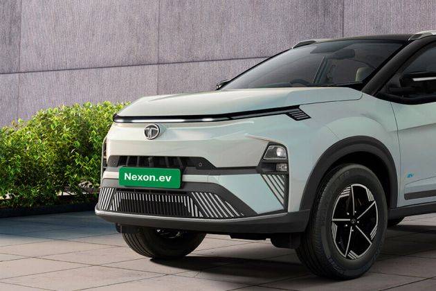 Tata Nexon EV Grille Image